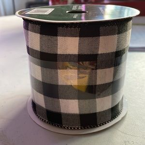 Celebrate ItWired Ribbon 3 3/4in x18 ft.100%,black n white checkered .